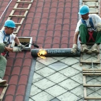 Tetőfelújítási munkálatok